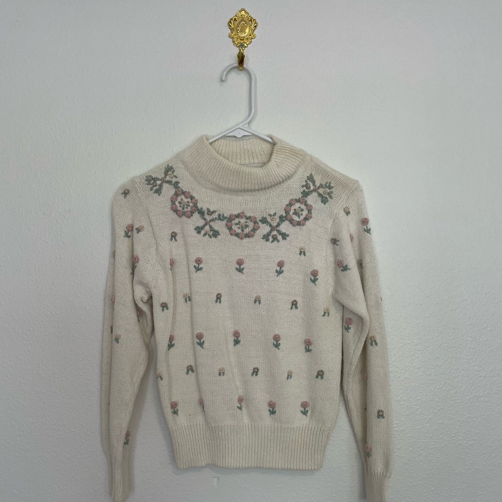 Vintage embroidered floral sweater